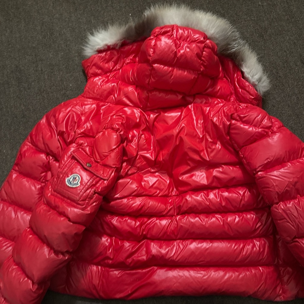 Moncler Red Puffer Jacket with Fur - Picture 5 of 6